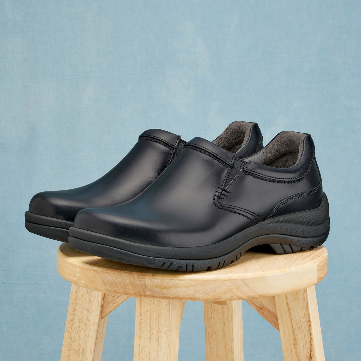 Dansko Wynn Black Leather