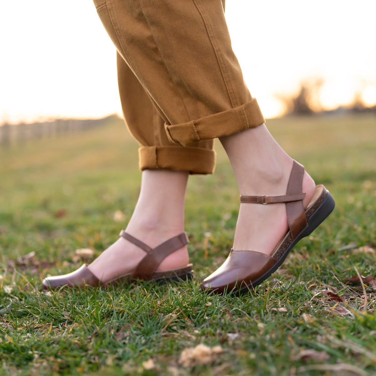 Dansko Rowan Tan Waxy Burnished